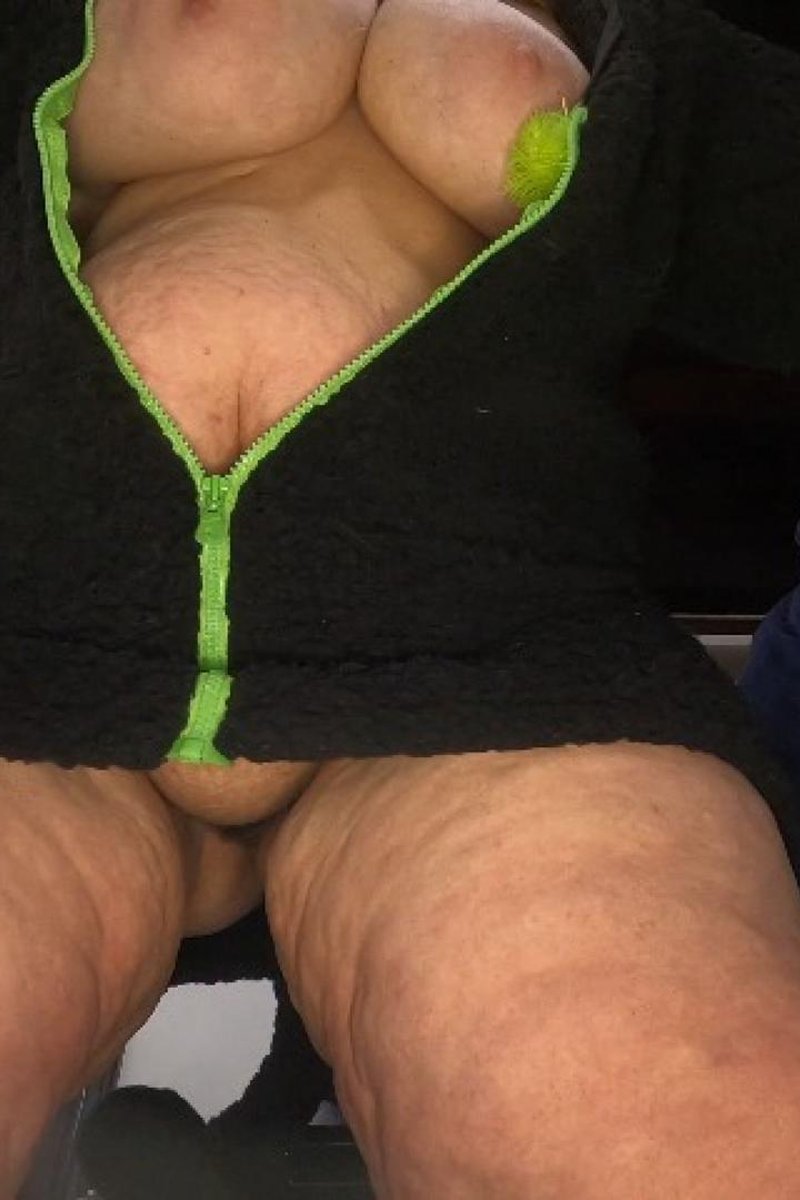 POV From Down Under - Screenshot 1 of 4 - BBW