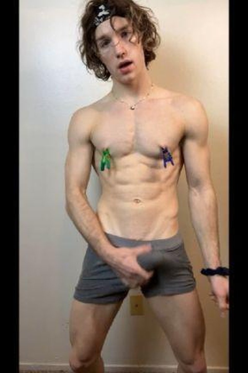 Nipple Clamps Fetish - Screenshot 1 of 4 - Big Dick