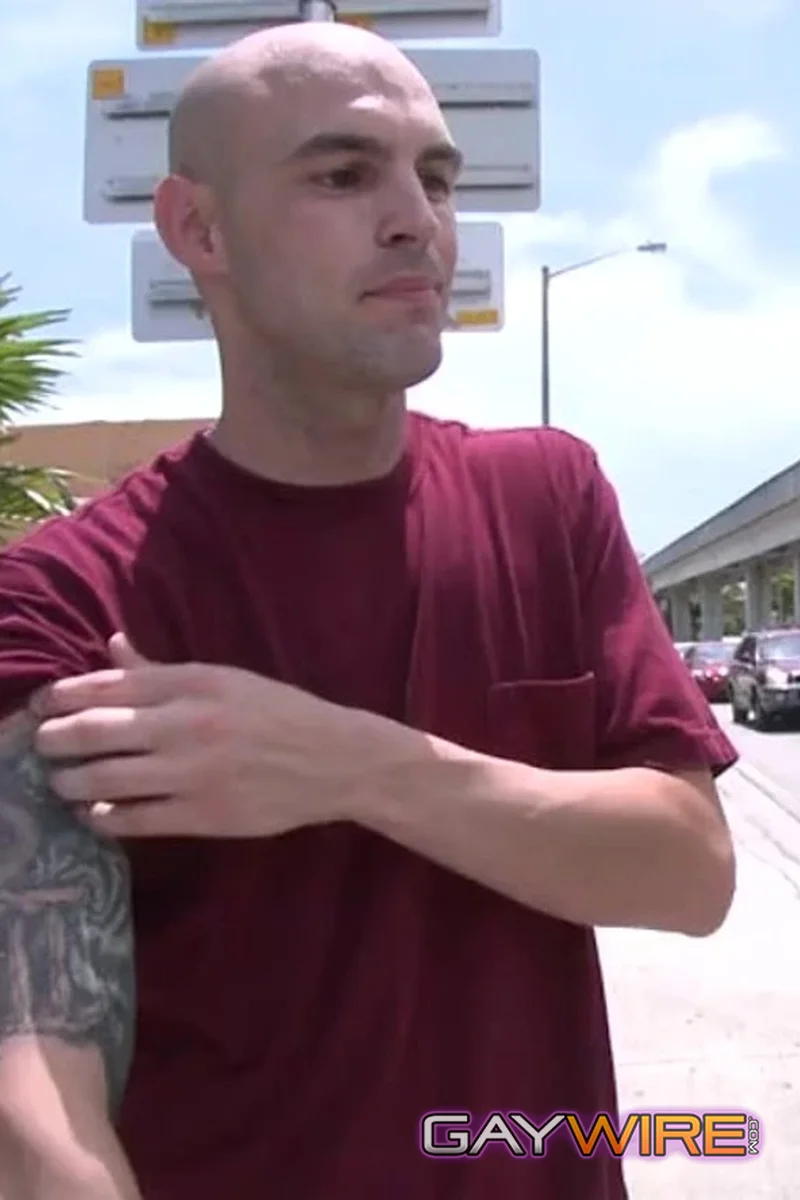 Dumpster Diving 101 - Screenshot 1 of 4 - Anal