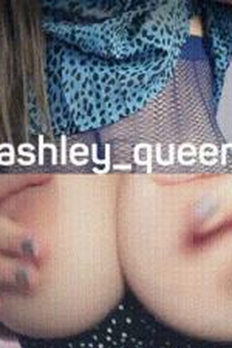 Ashley & Dasha - Screenshot 1 of 4 - Big Tits
