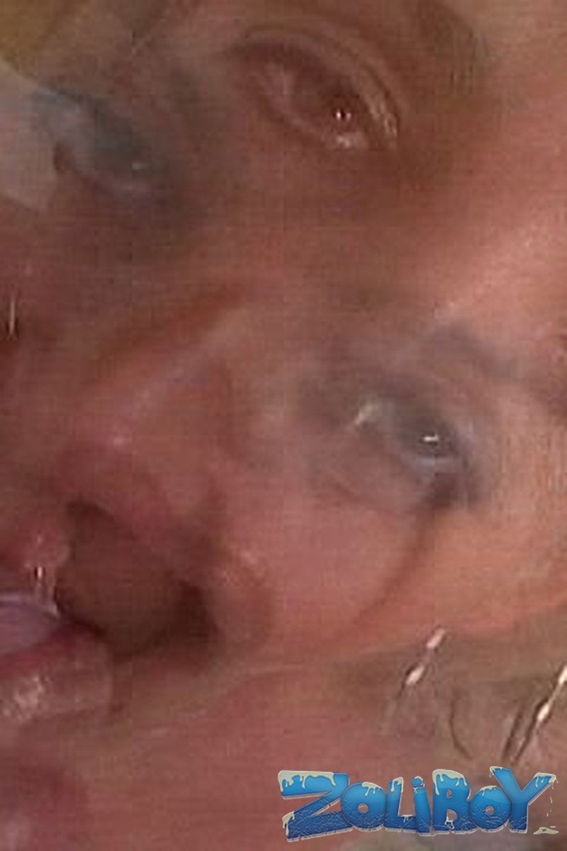 Mature! - Screenshot 1 of 4 - Blond Hair