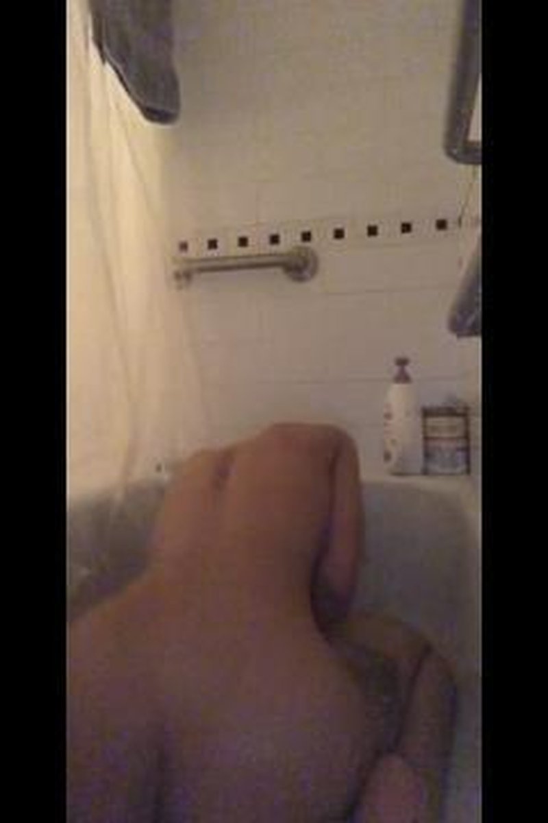 Shower Time Fun - Screenshot 1 of 4 - Mazzileefox