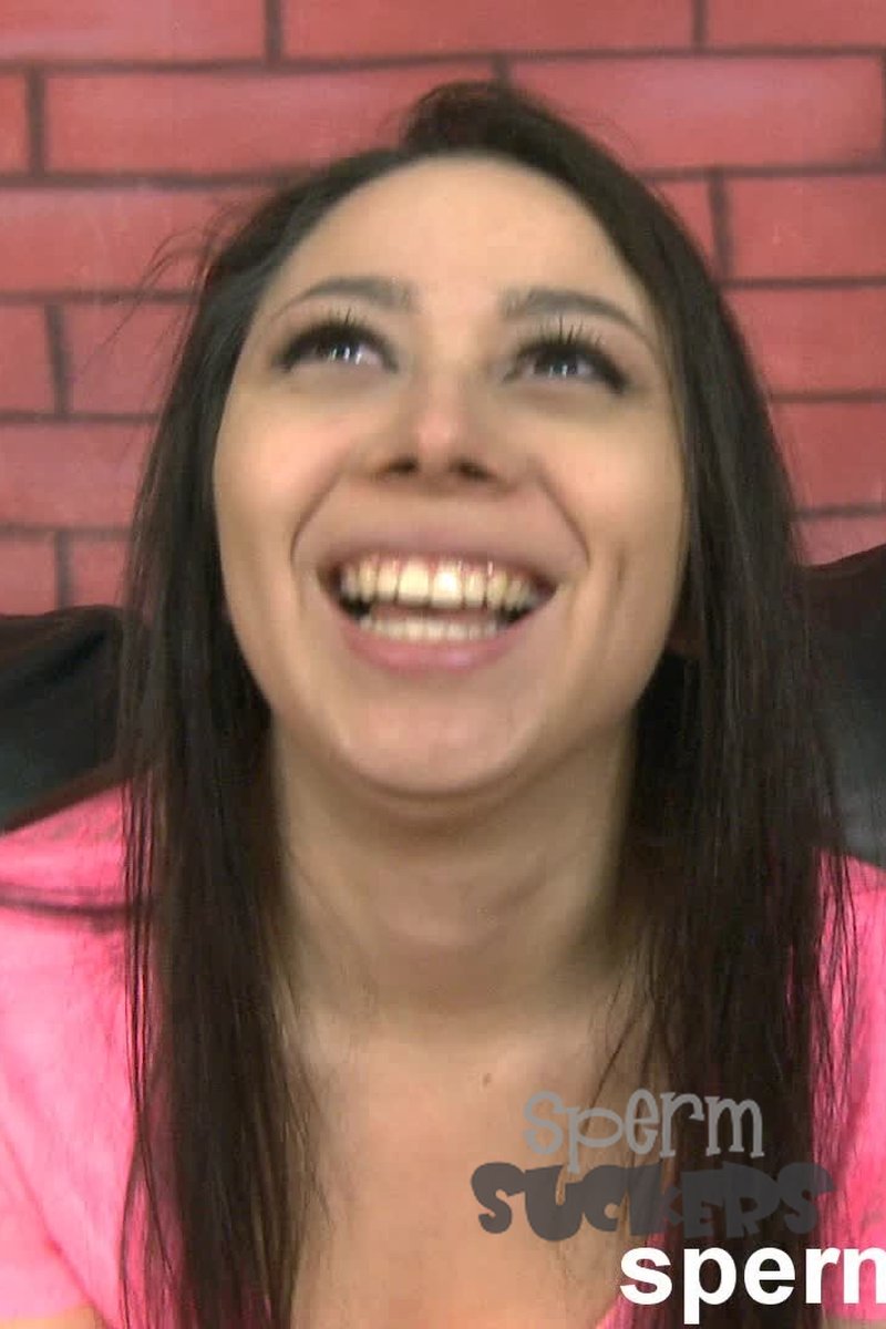 Stephanie Lopez - Screenshot 1 of 4