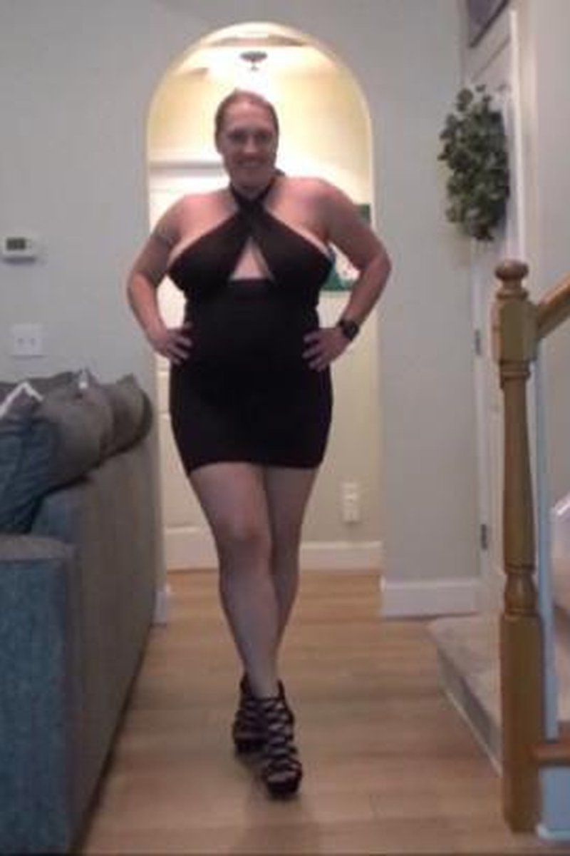 Modeling 8 - Screenshot 1 of 4 - Clothestryon