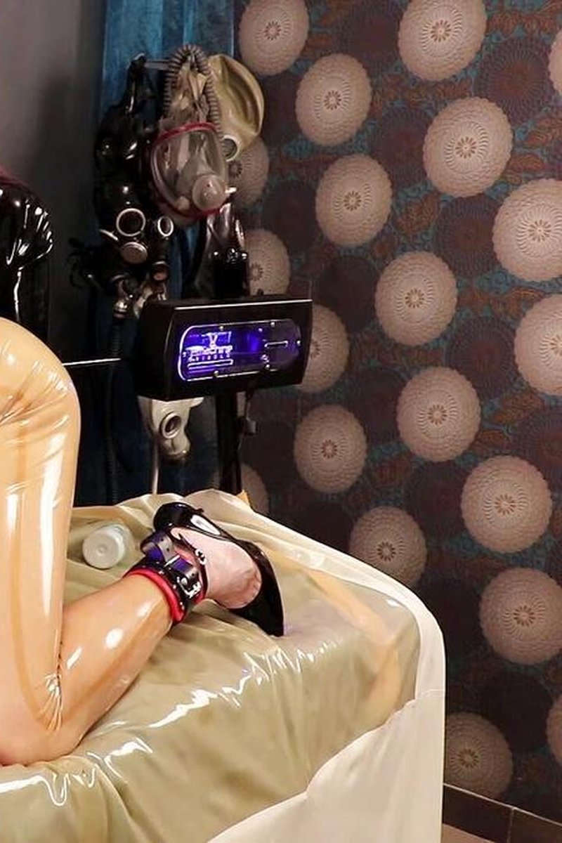 Sissy Training - Screenshot 1 of 4 - Fetish
