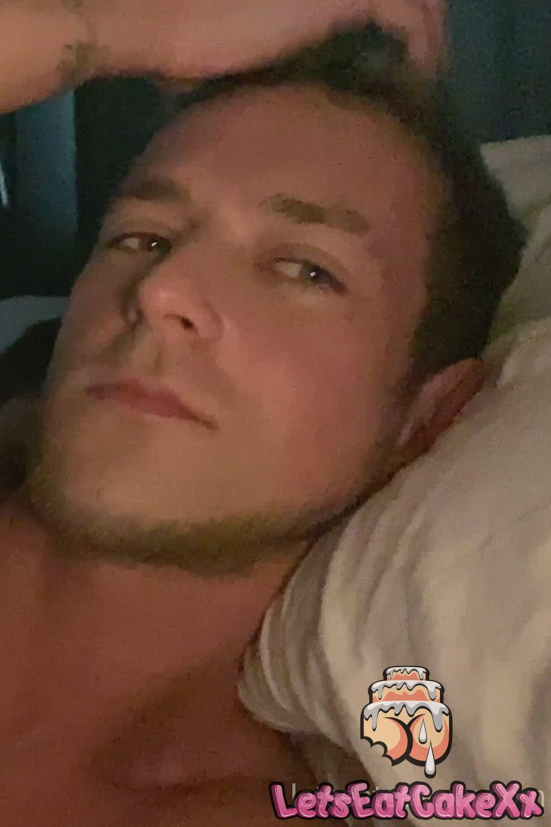 Cuddles, Cumdumps, & Creampies - Screenshot 1 of 4 - Blowjob
