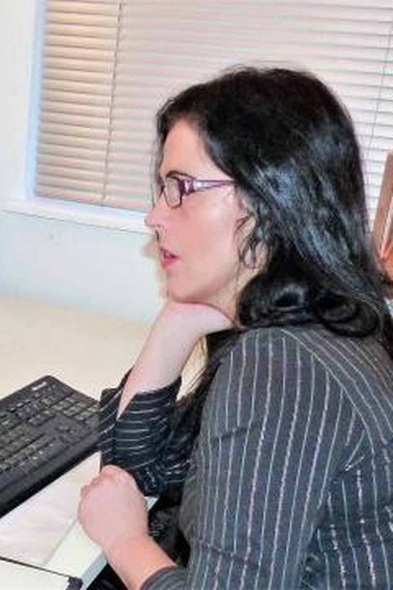 Teaching The Tutor 2 - Screenshot 1 of 4 - Anal