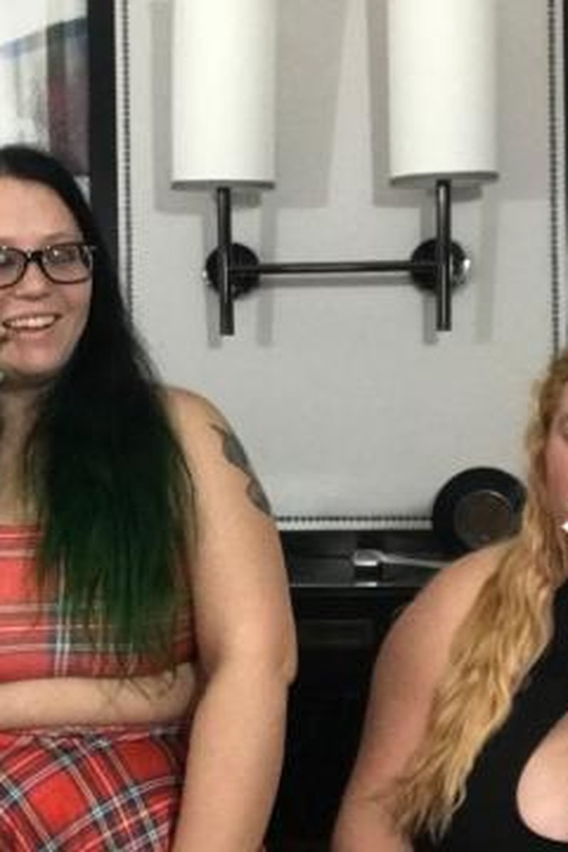 BBW Smoking Chat - Screenshot 1 of 4 - BBW