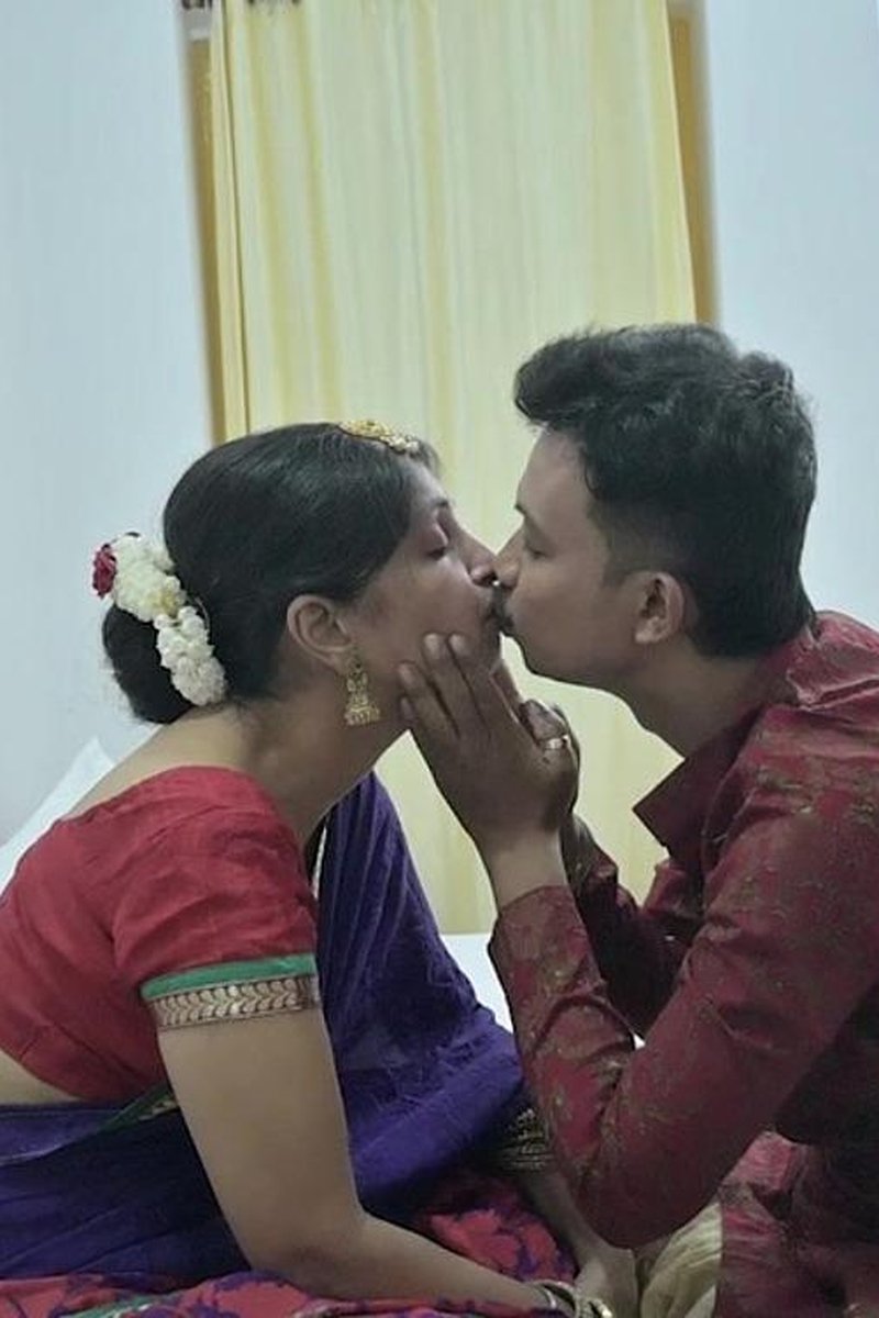 TP-indianpornstarpunam-indian-couple-on-honeymoon-sensual-soft-romantic-sex