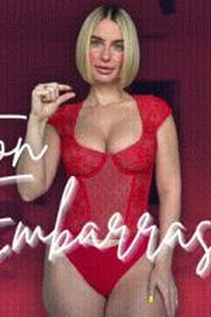 Erection Embarrassment - Screenshot 1 of 4 - Blonde Hair (Female)