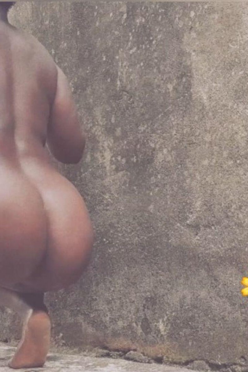 Squat Training - Screenshot 1 of 4 - Ass Fetish