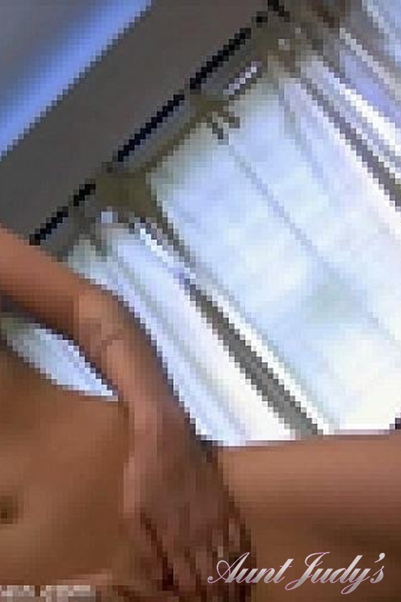188 Items - Screenshot 1 of 4 - Renee Ren042