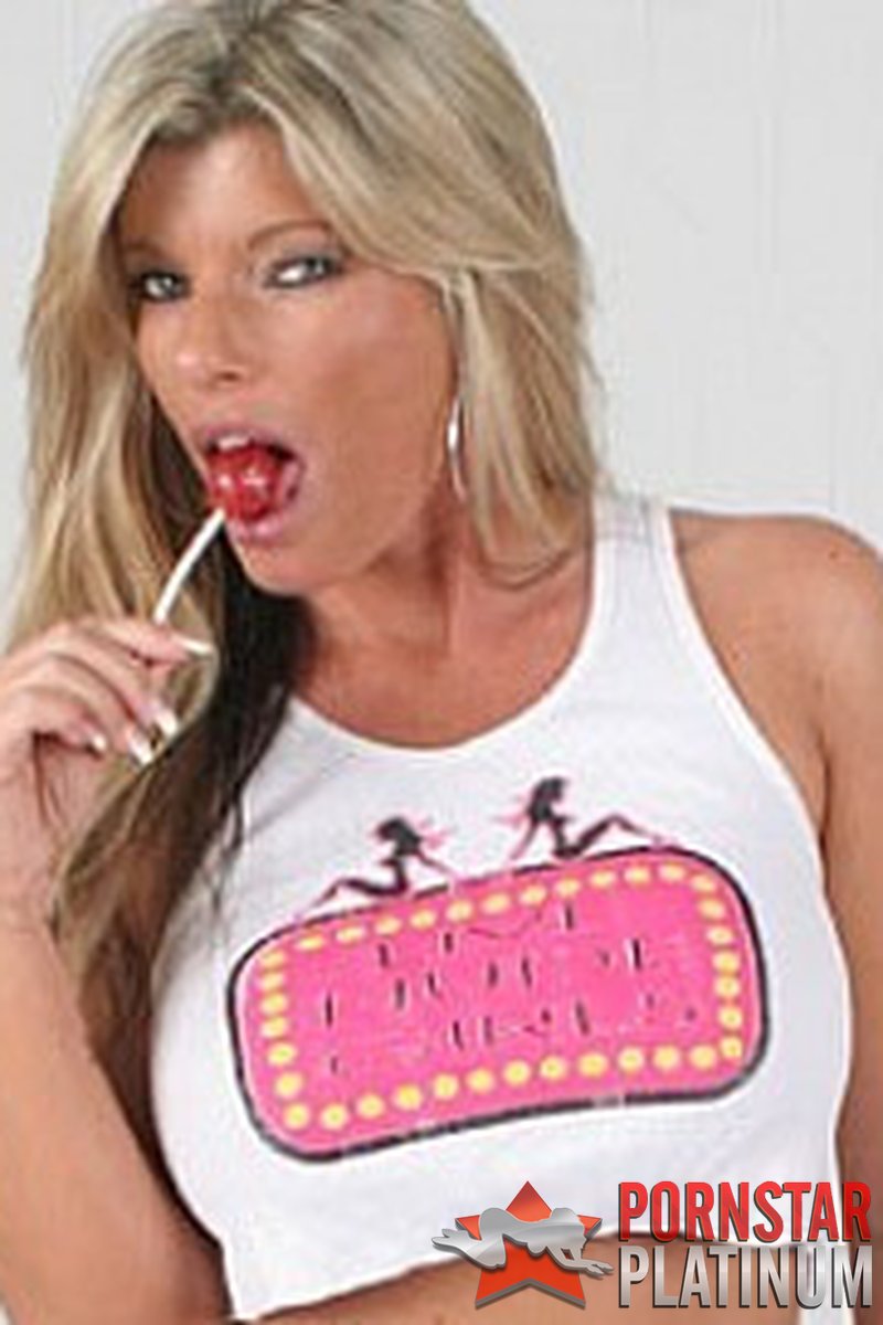 Krystal Summers - Screenshot 1 of 4 - Ass Fetish