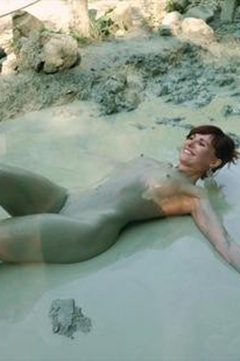 Uaz - Screenshot 1 of 4 - Jeny Smith