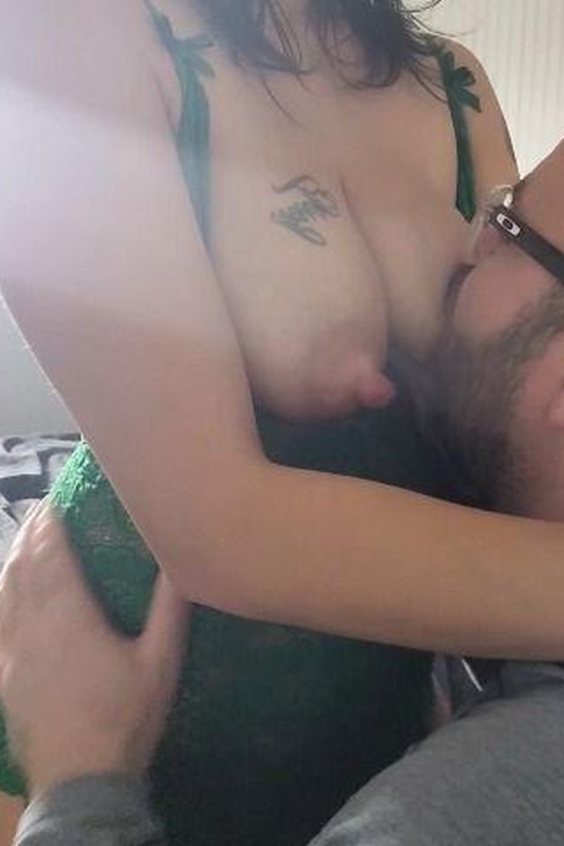 Titty Sucking - Screenshot 1 of 4 - Breast Play