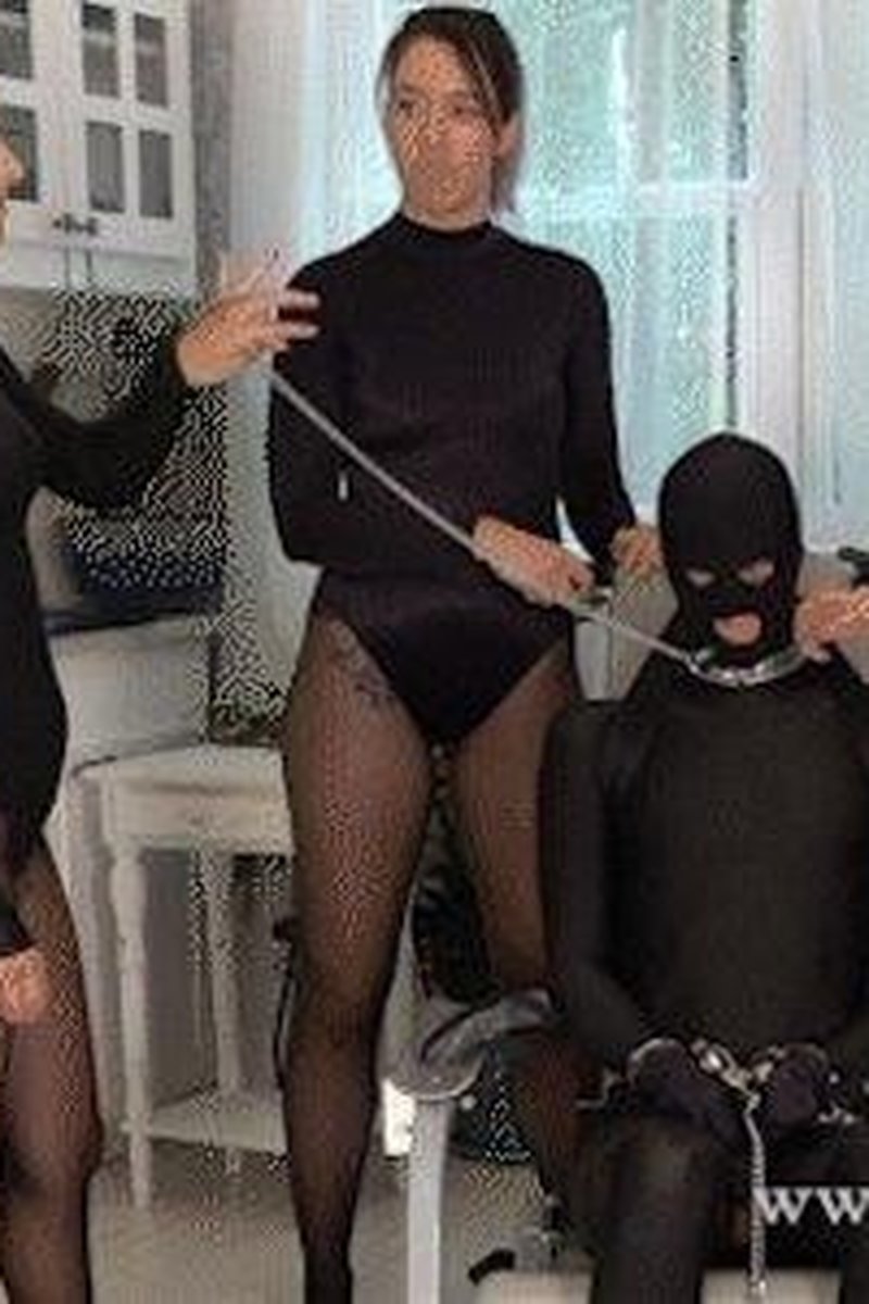 Live Prison Transfer - Screenshot 1 of 4 - Bondage