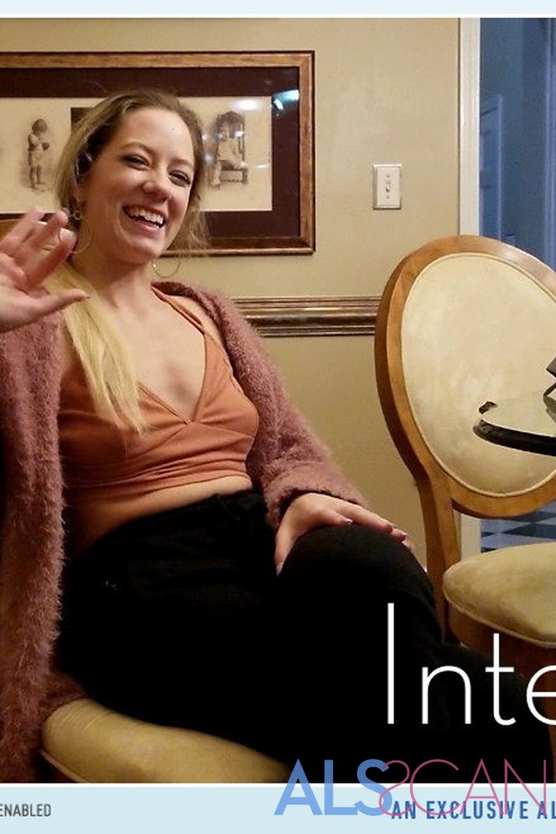 Interview - Screenshot 1 of 4 - Behind The Scenes