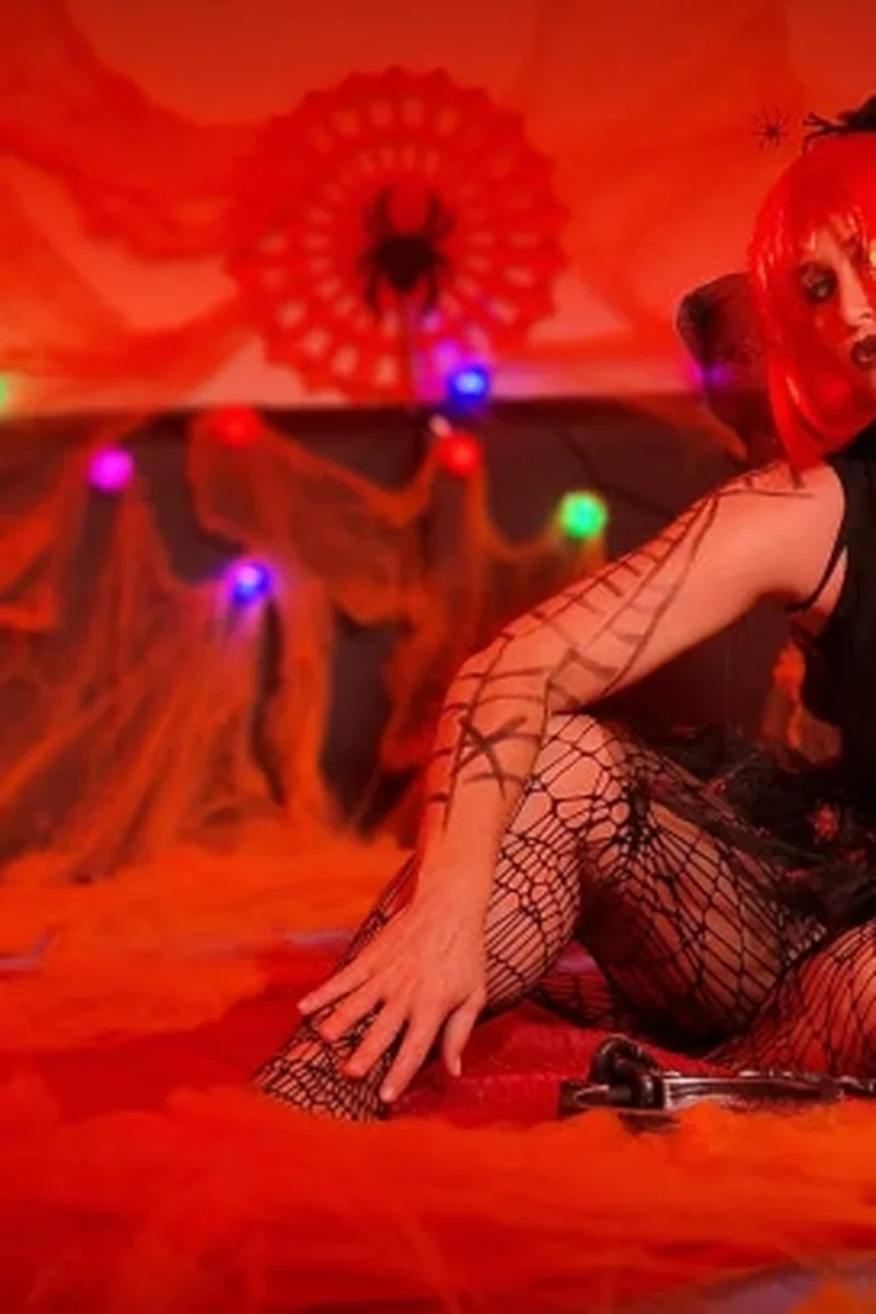 Cursed Halloween - Screenshot 1 of 4 - All Sex