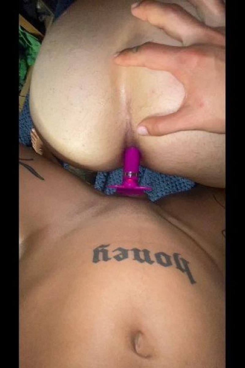 Rimmed, Pegged & Exploding - Screenshot 1 of 4 - Blowjob