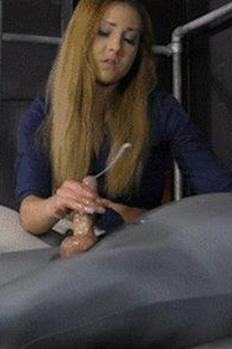 (HD) Accidental Orgasm - Screenshot 1 of 4 - Femdom