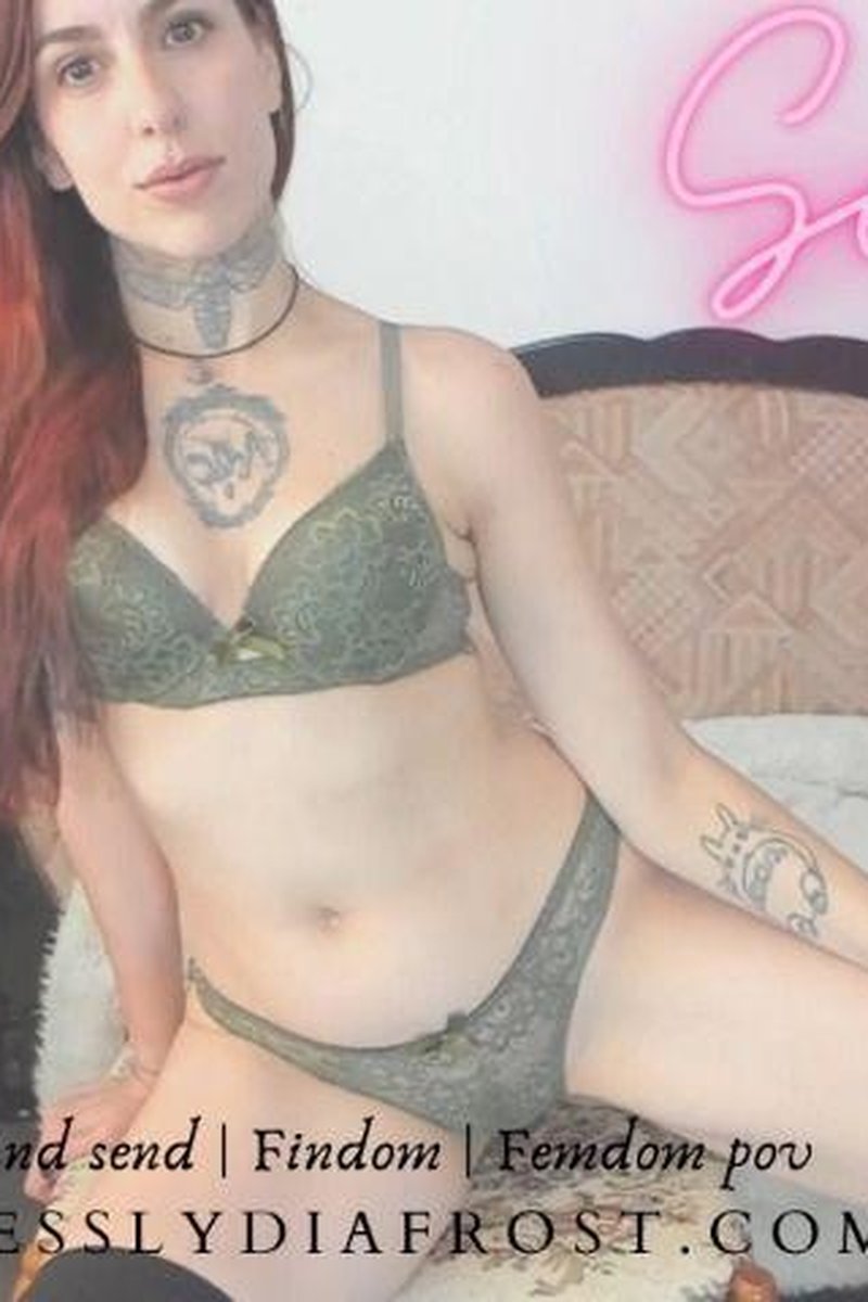 Serving Me - Screenshot 1 of 4 - Domination