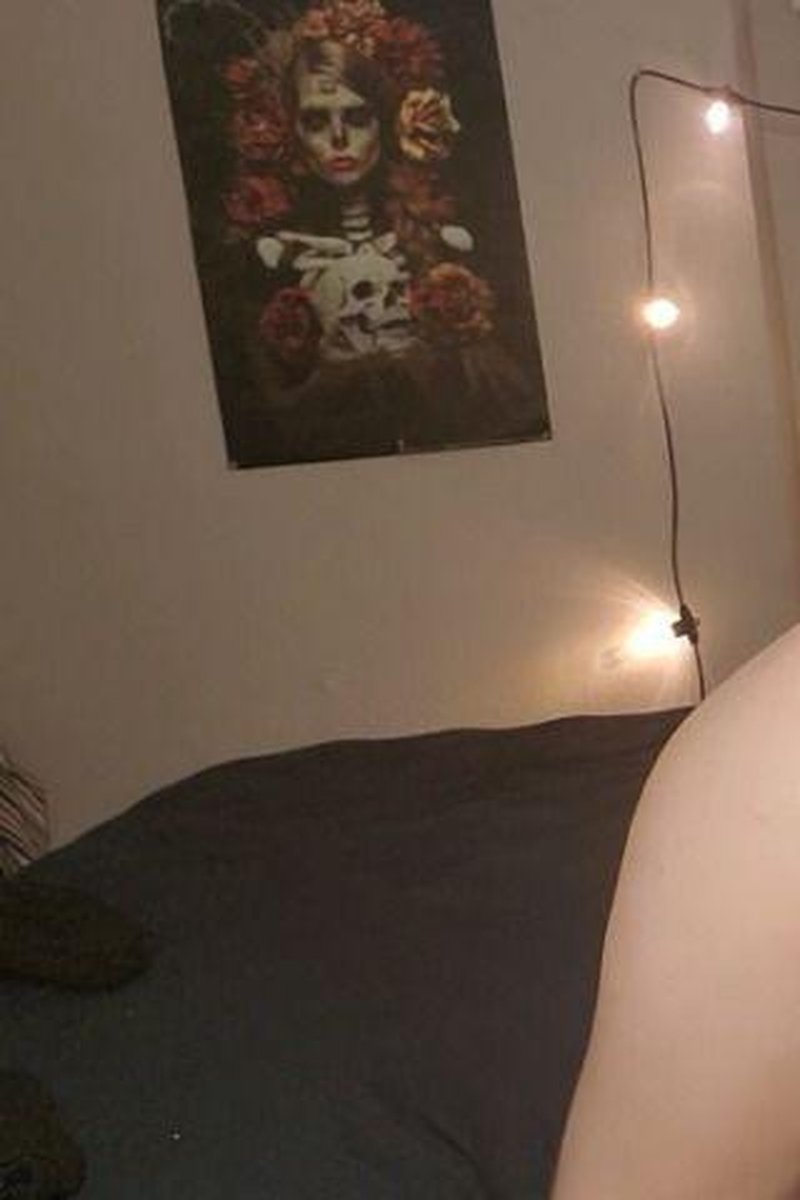 Custom Vid - Screenshot 1 of 4 - Blackmail