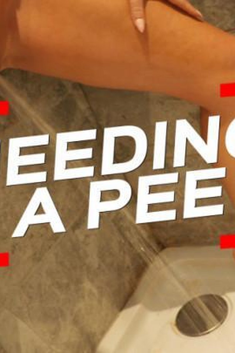 Pee Desperation - Screenshot 1 of 4 - Babes