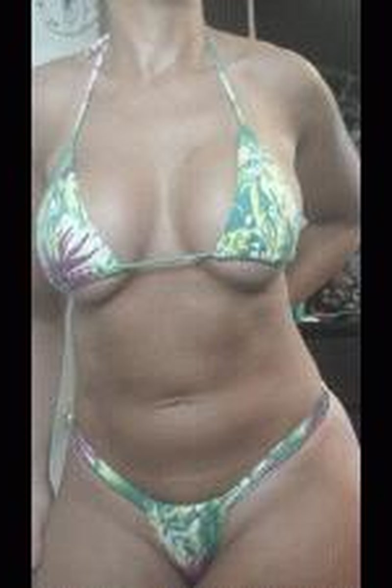 Bikini Strip - Screenshot 1 of 4 - Bikini-swimsuit Fetish
