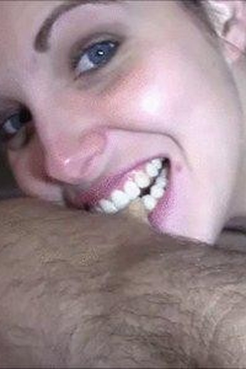 Arm Biting-Mp4 - Screenshot 1 of 4 - Mouth Fetish