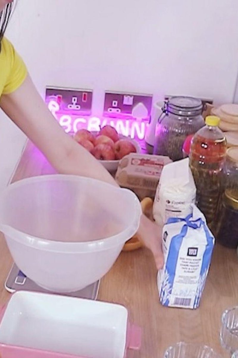TP-manyvidsbbcbunny-cooking-with-my-bf