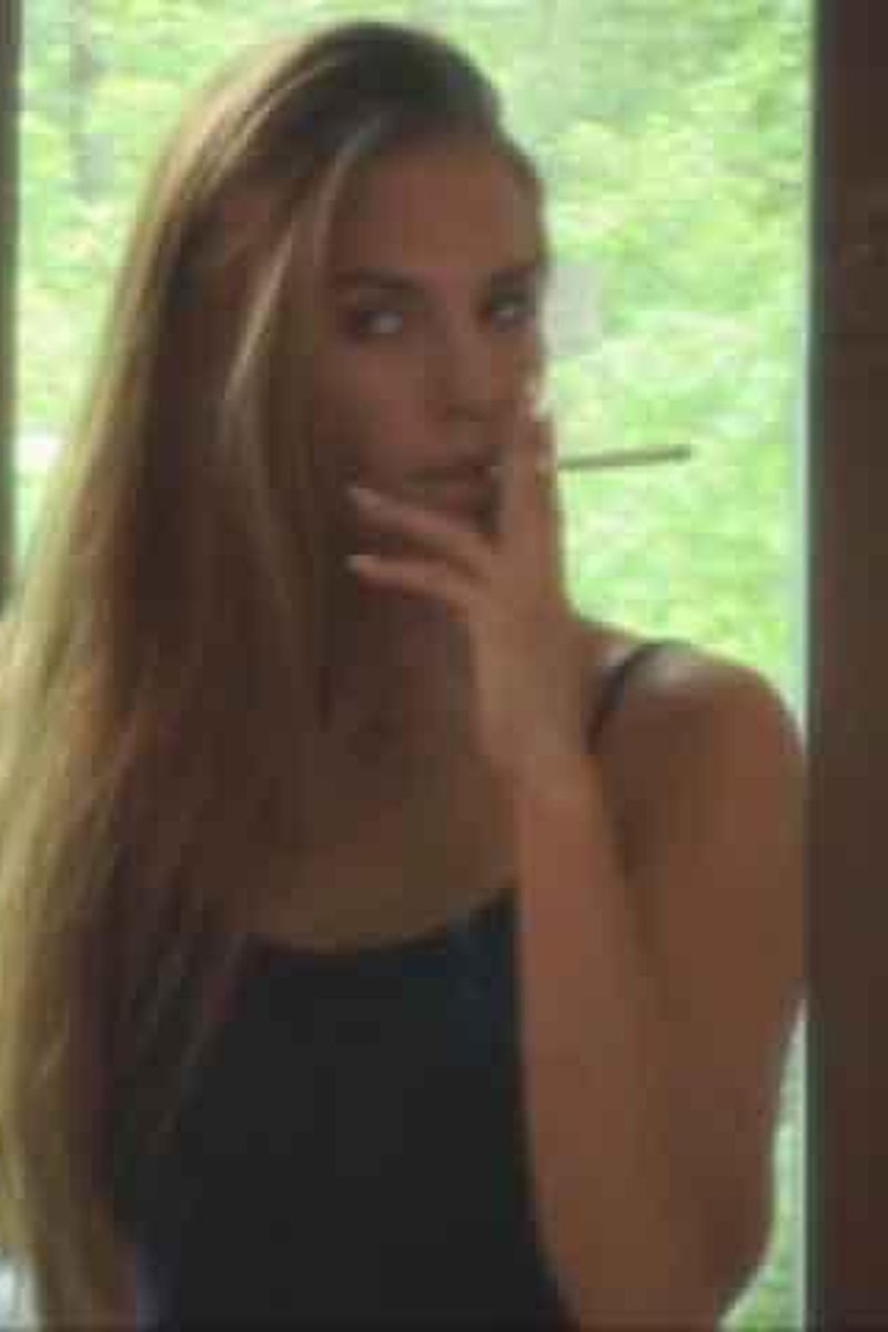 Vicky 1 - Screenshot 1 of 4 - Spanking