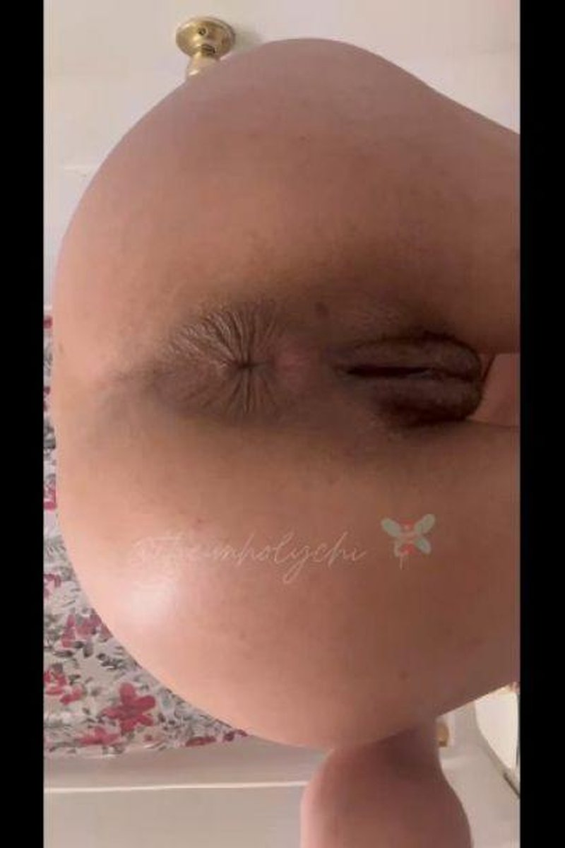 Teasing - Screenshot 1 of 4 - Ass Fetish