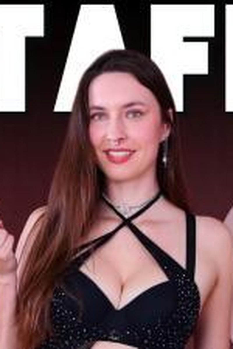 Betafied - Screenshot 1 of 4 - Bitch