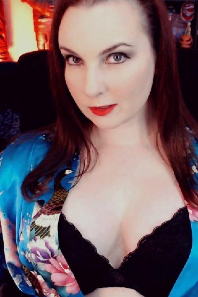 Amazing SPH - Screenshot 1 of 4 - Clothed Sex