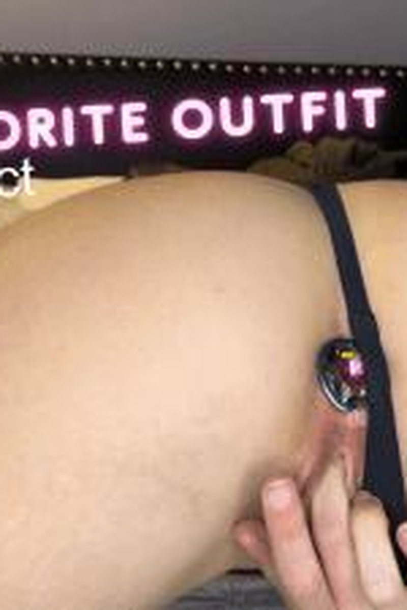 Booty Plug - Screenshot 1 of 4 - Anal Toys