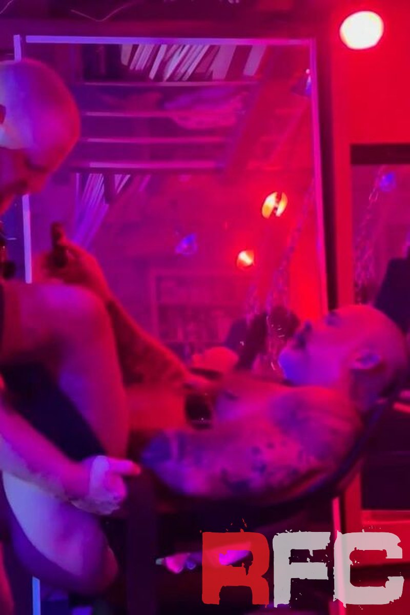 Loading Zone Part Ii - Screenshot 1 of 4 - Daddy Roleplay