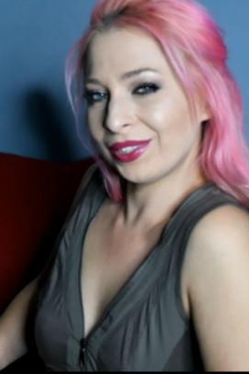 Developing - Screenshot 1 of 4 - Bitch