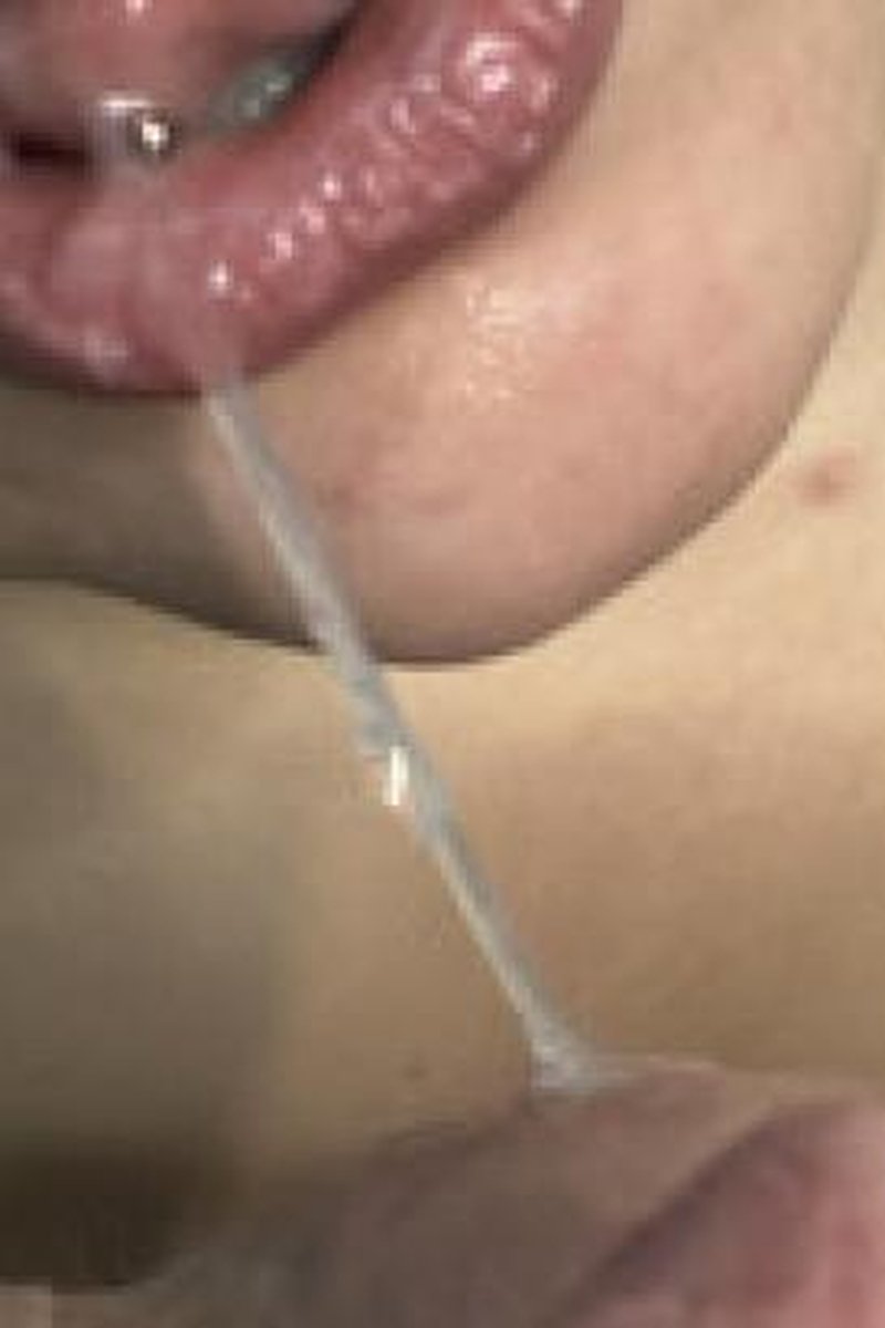 Face Licking - Screenshot 1 of 4 - Licking