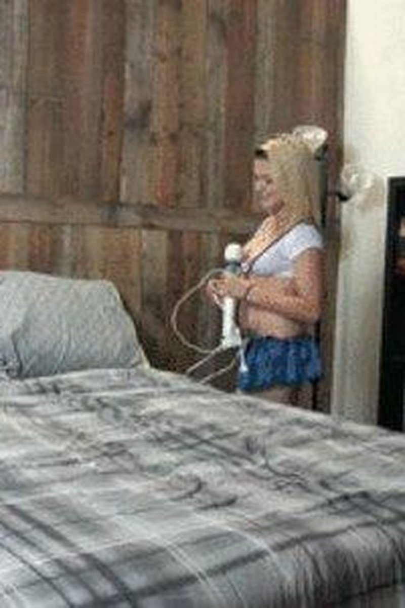 Missing Step-Daddy HD - Screenshot 1 of 4 - Masturbation