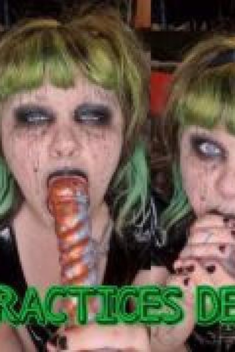 Goth Practices Deepthroat - Screenshot 1 of 4 - Altgir
