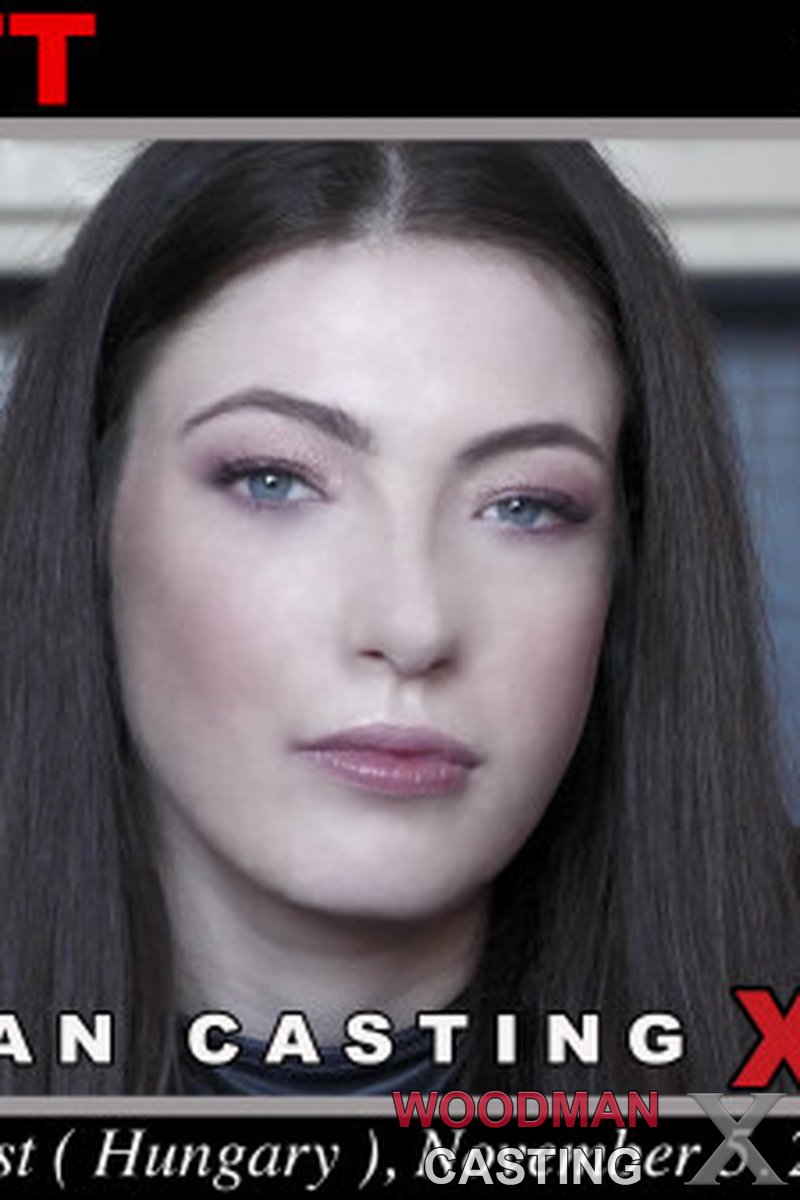 Doly Katt Casting - Screenshot 1 of 4 - Babes