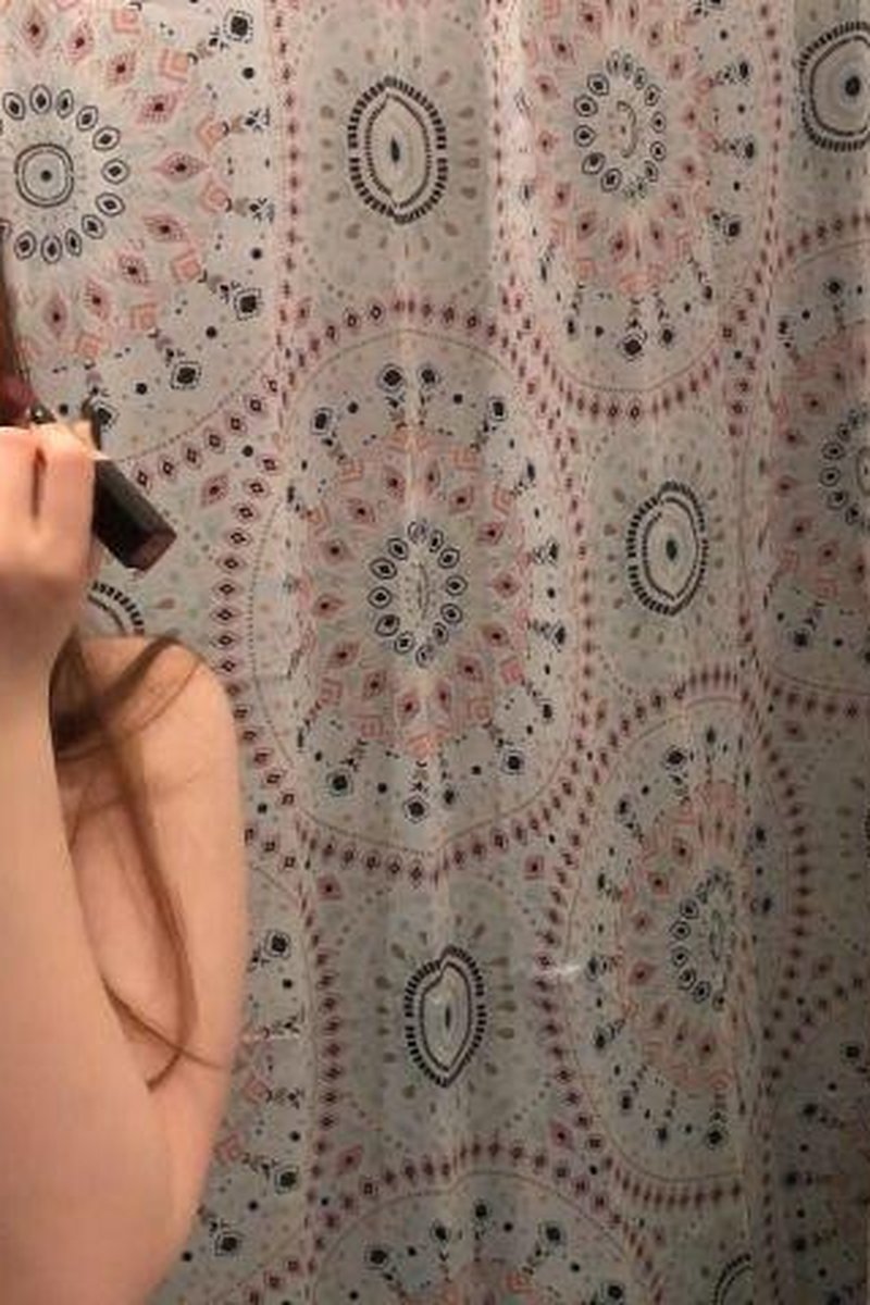 Makeup - Screenshot 1 of 4 - Gamer