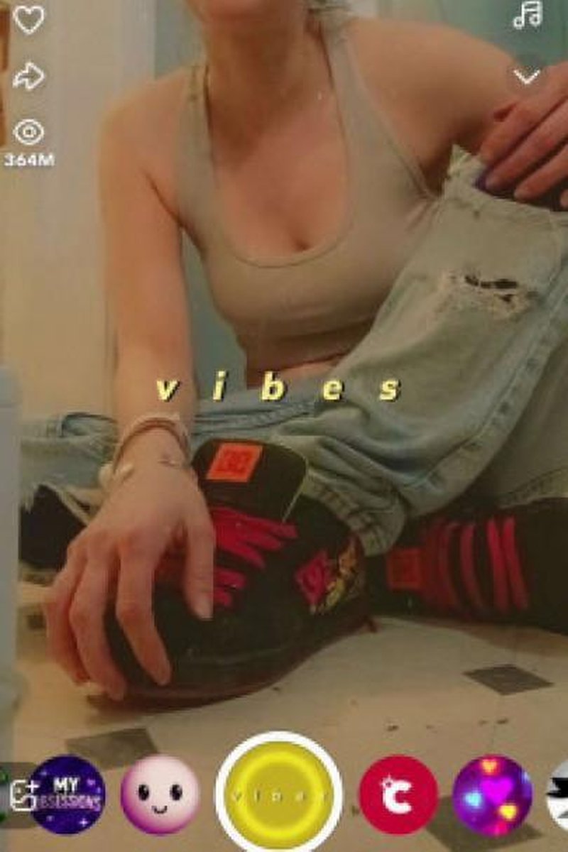 Nooddood - Screenshot 1 of 4 - Babes