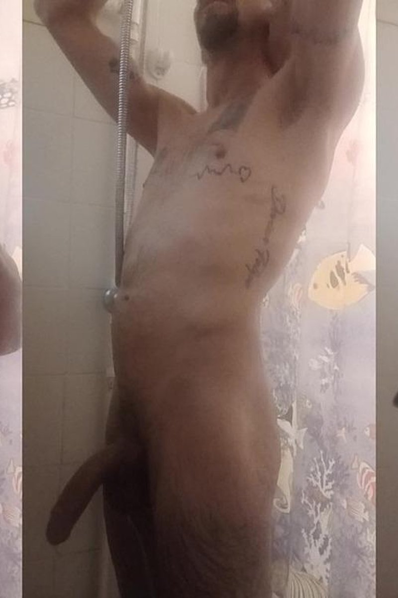 TP-lustsaintx-una-ducha-un-plug-y-yo