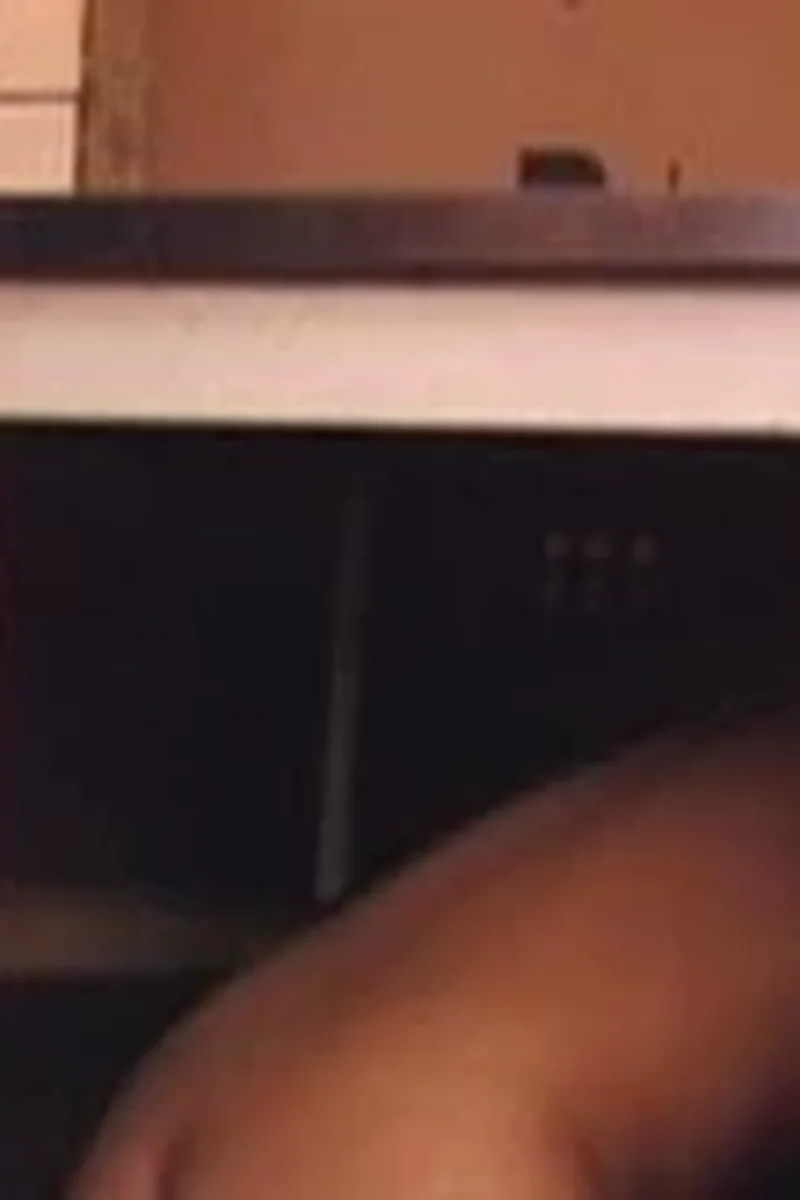 Lucy Lee - Screenshot 1 of 4 - Threesome