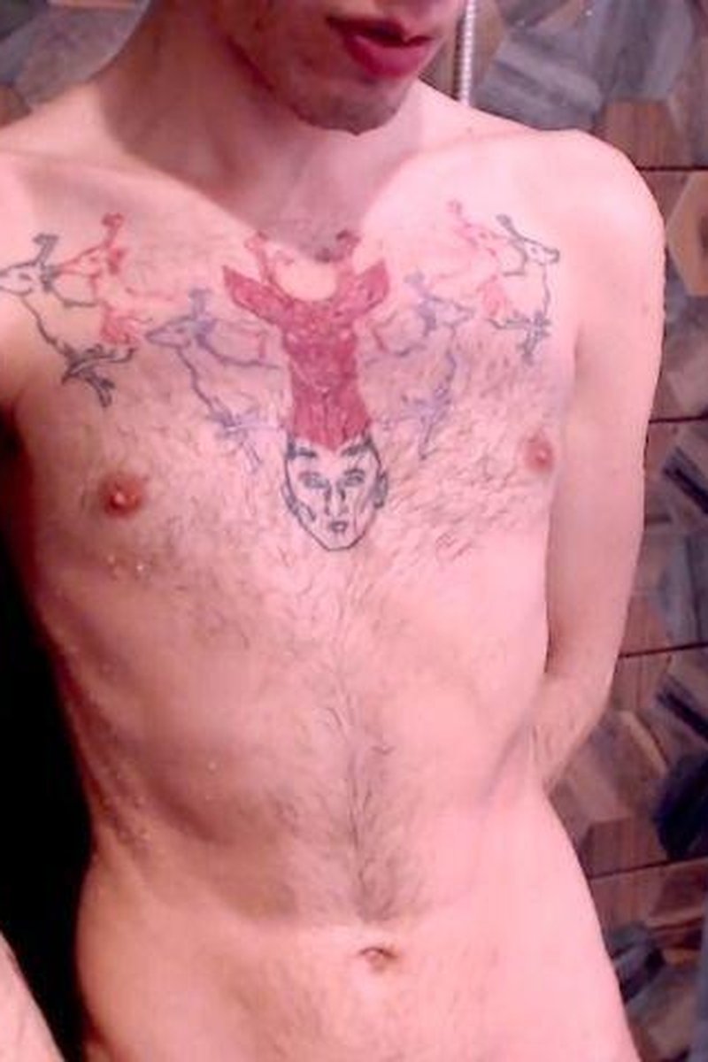 Time For A Shower - Screenshot 1 of 4 - Gay