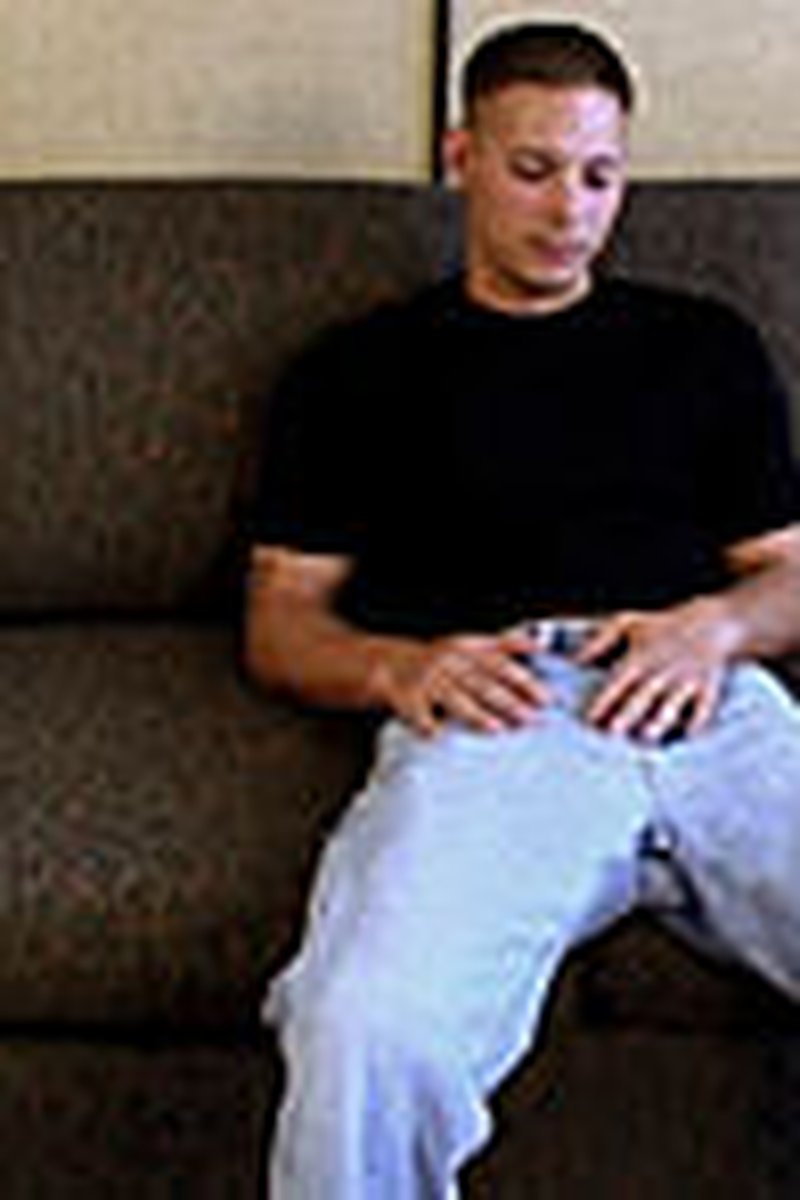 Justin - Screenshot 1 of 4 - Amateur
