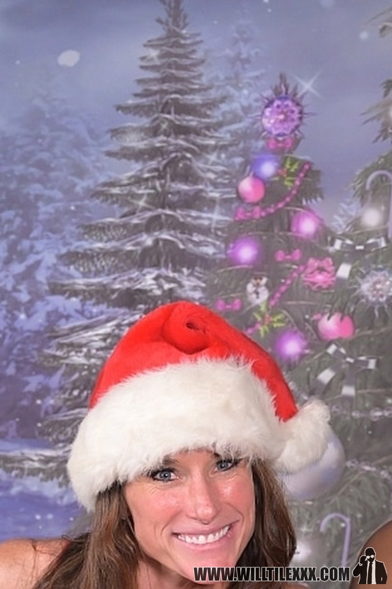 BBC Under the Tree - Screenshot 1 of 4 - BBC