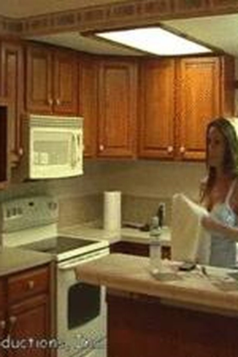 Milf525 - a Mothers Choice - Screenshot 1 of 4 - Rachel Steele