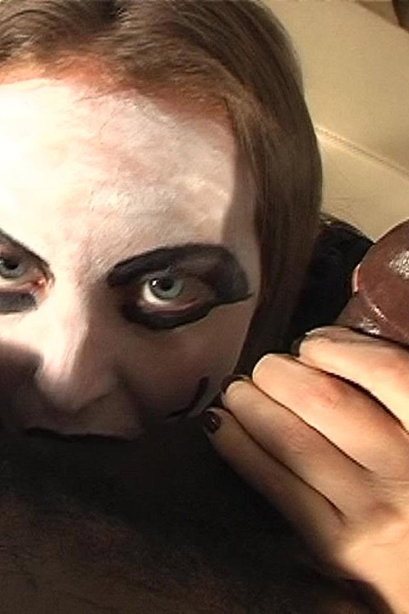 Emily X Halloween BBC Fucking - Screenshot 1 of 4 - Amateur